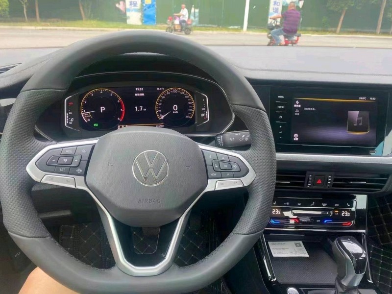 济宁21年大众帕萨特6
