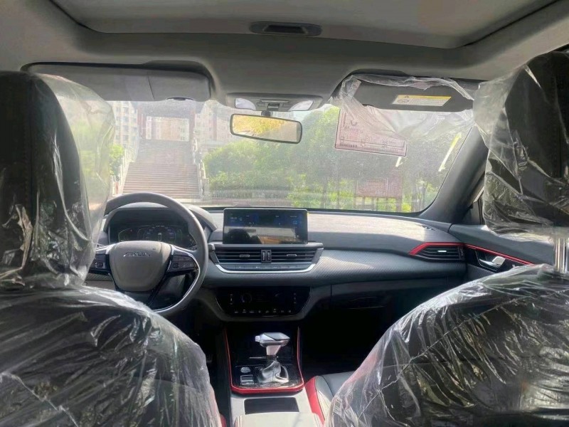 济宁21年东风奕炫5