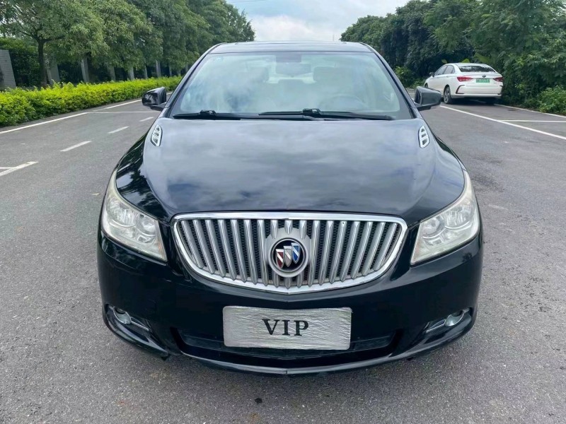 广州11年别克君越1