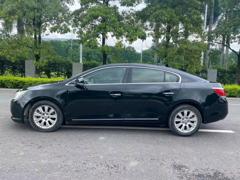 广州11年别克君越4