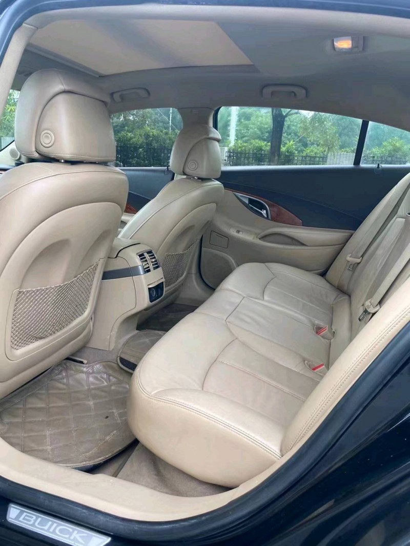 广州11年别克君越5