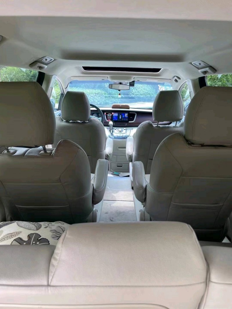 青岛16年别克GL86