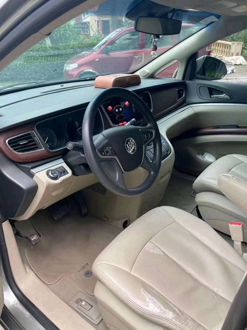 青岛16年别克GL87