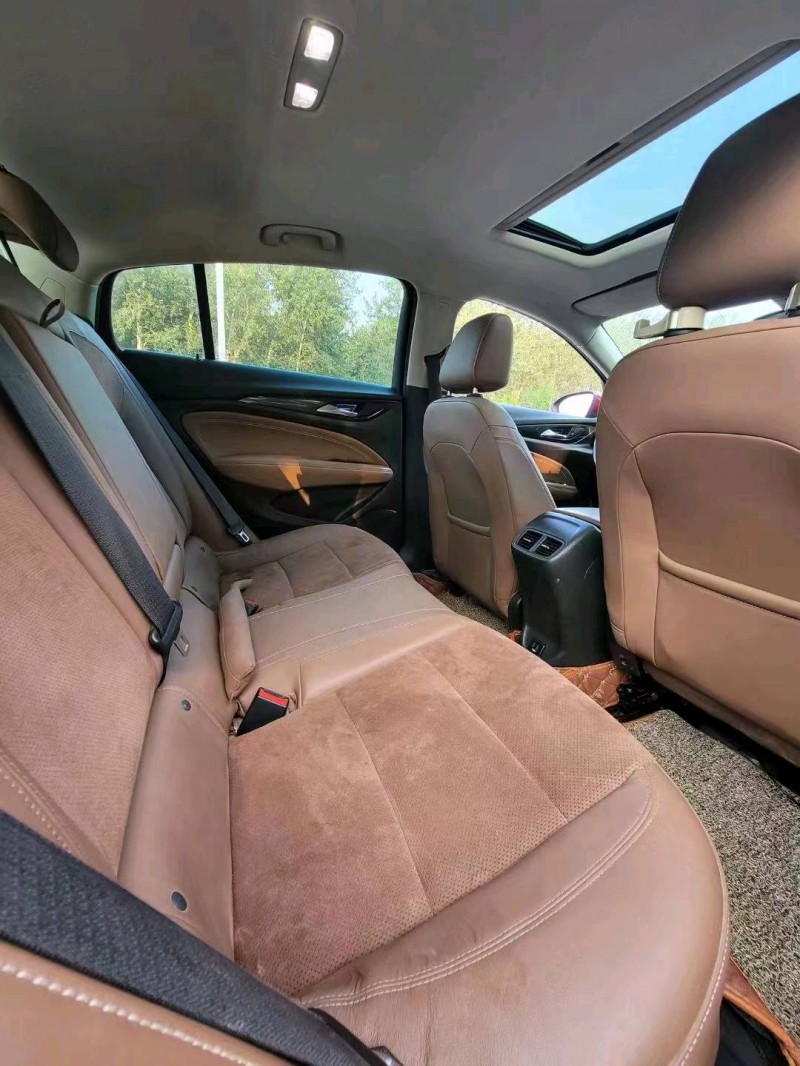 青岛17年别克君威3