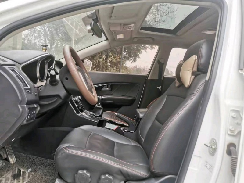 成都16年现代圣达菲5