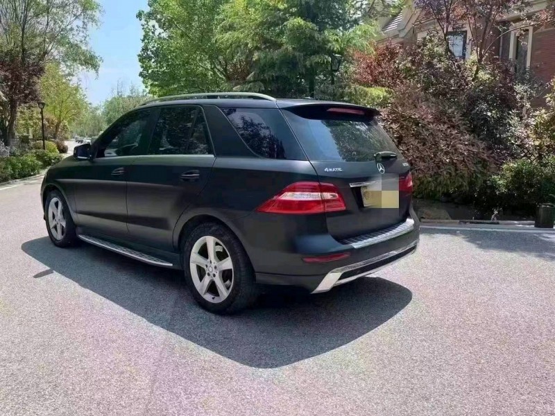 枣庄13年奔驰ML9