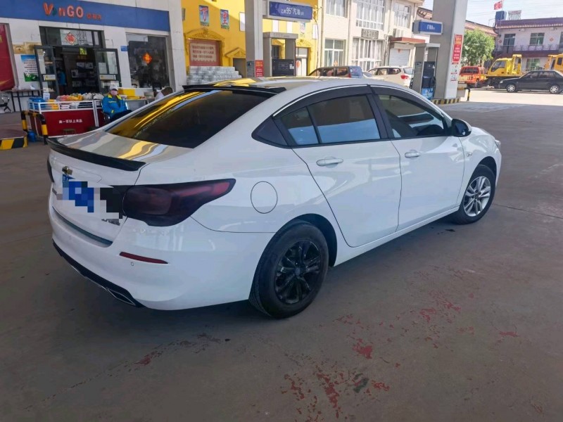 保定18年雪佛兰科沃兹3