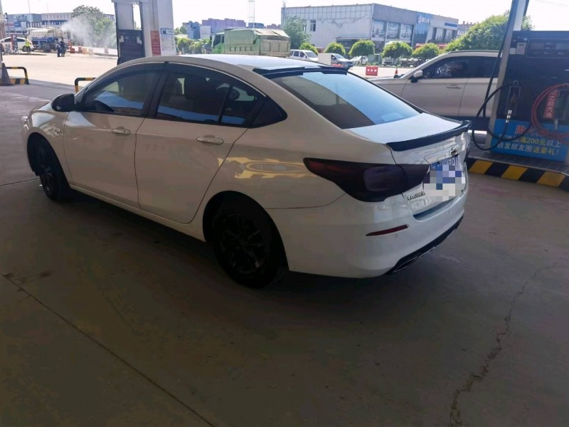 保定18年雪佛兰科沃兹7