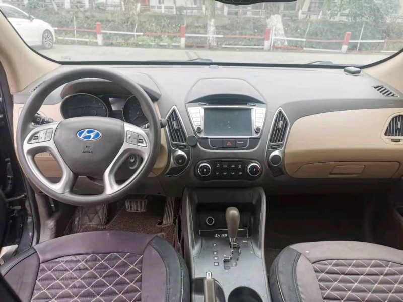 成都11年现代ix356