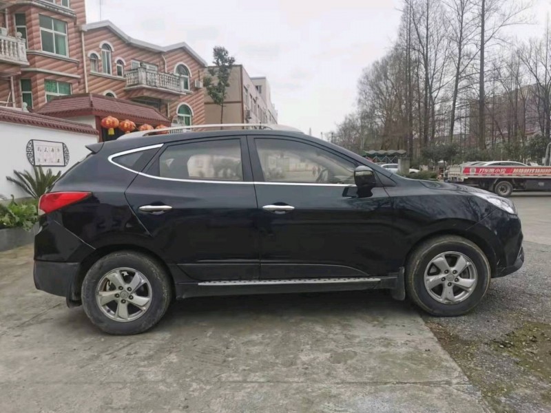 成都11年现代ix359