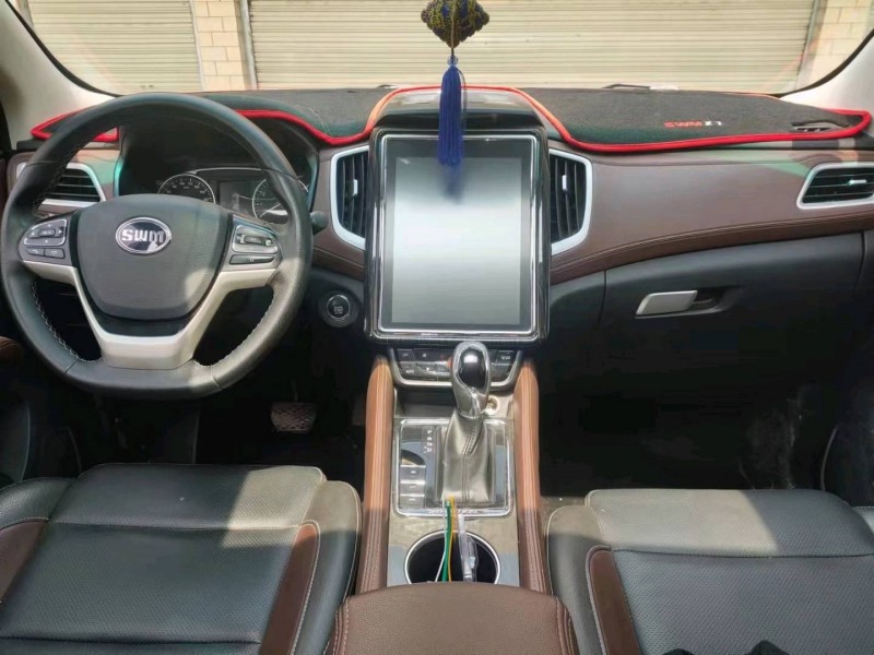 成都18年SWM斯威汽车X75