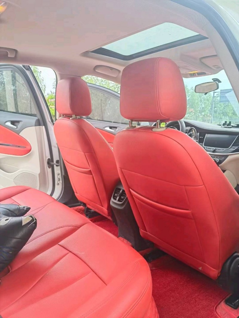 枣庄20年别克威朗5