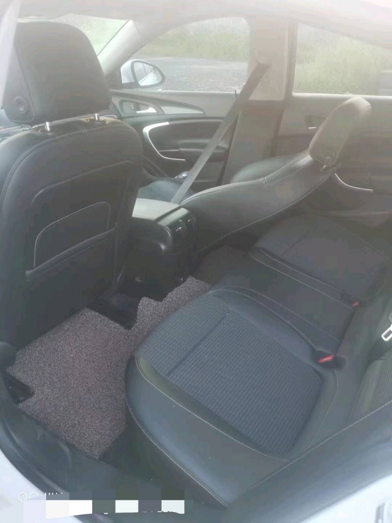 枣庄16年别克君威3