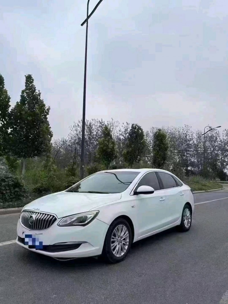 北京15年别克英朗8