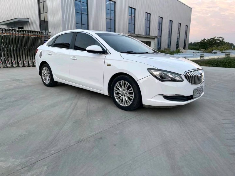 徐州15年别克英朗8