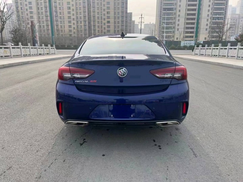 徐州19年别克君威5