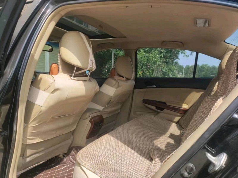 成都12年本田雅阁5