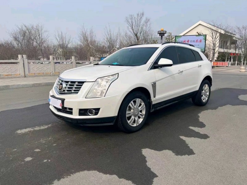 徐州17年凯迪拉克SRX3