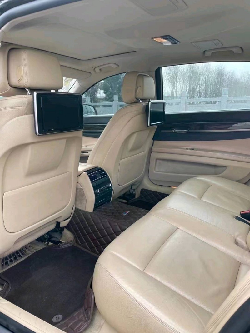 徐州14年宝马7系2