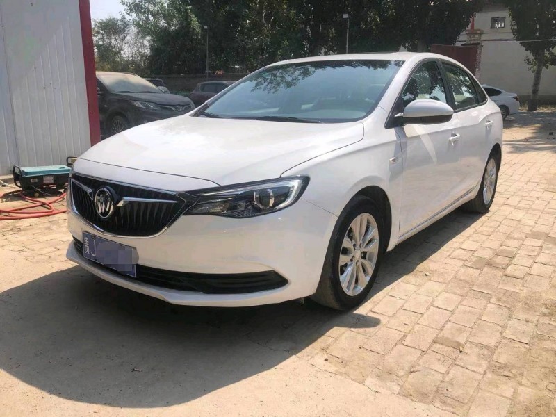 保定18年别克英朗3