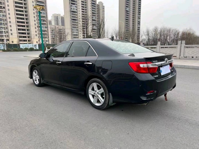 徐州14年丰田凯美瑞6