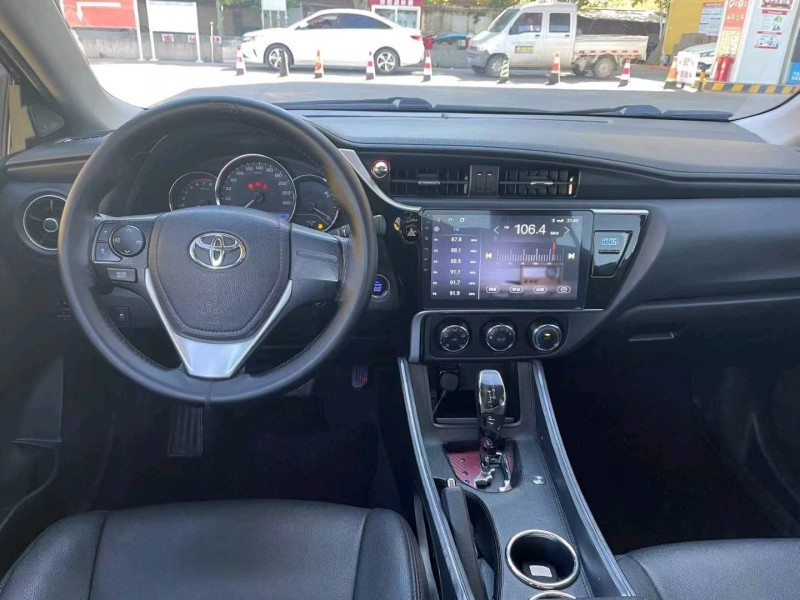 保定18年丰田卡罗拉7