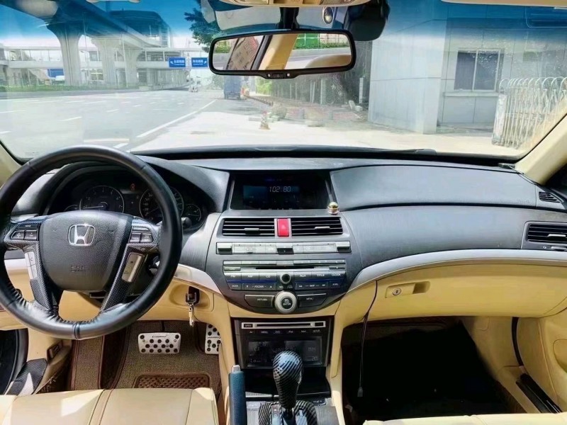 广州13年本田歌诗图8