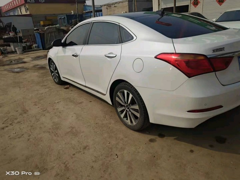 保定16年现代名图6