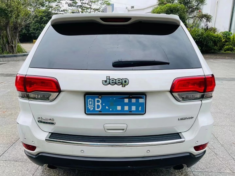深圳14年Jeep大切諾基6