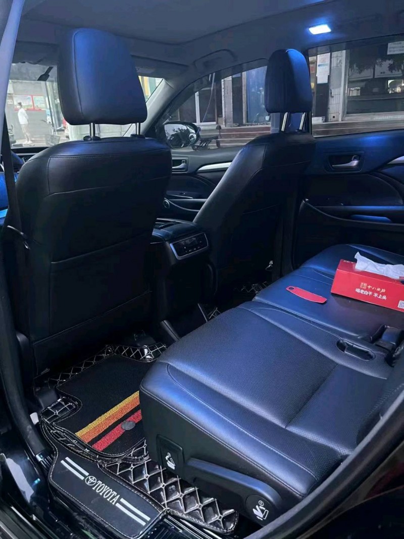 保定16年丰田汉兰达3