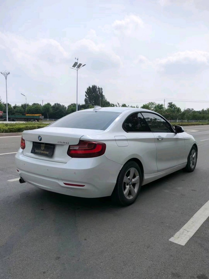北京16年宝马2系6