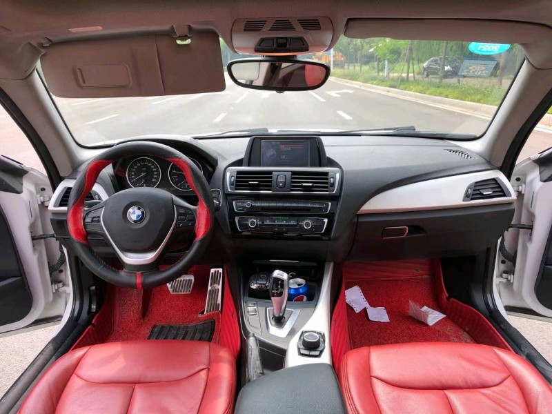 北京16年宝马2系1