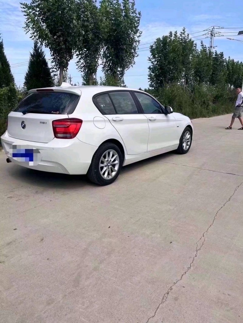 济宁15年宝马1系3