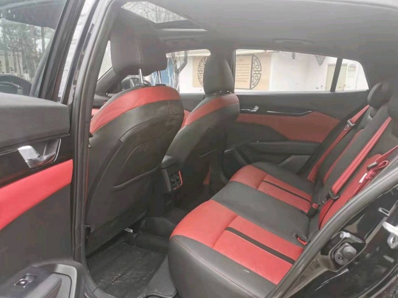 成都21年东风奕炫4