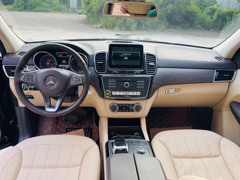 深圳17年奔驰GLE2