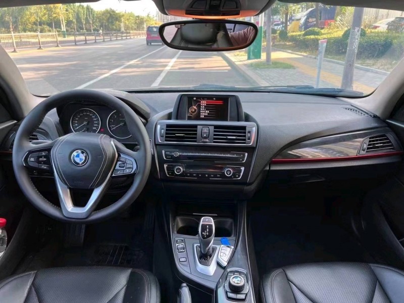 北京12年宝马1系4