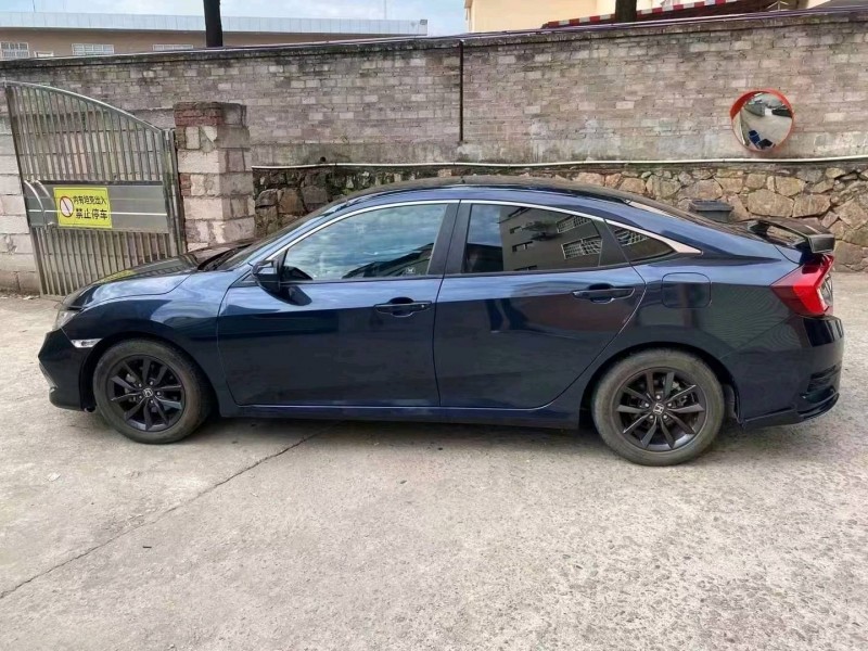 广州21年本田思域5