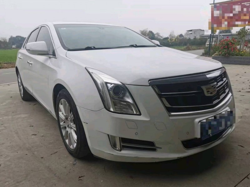 成都17年凯迪拉克XTS3