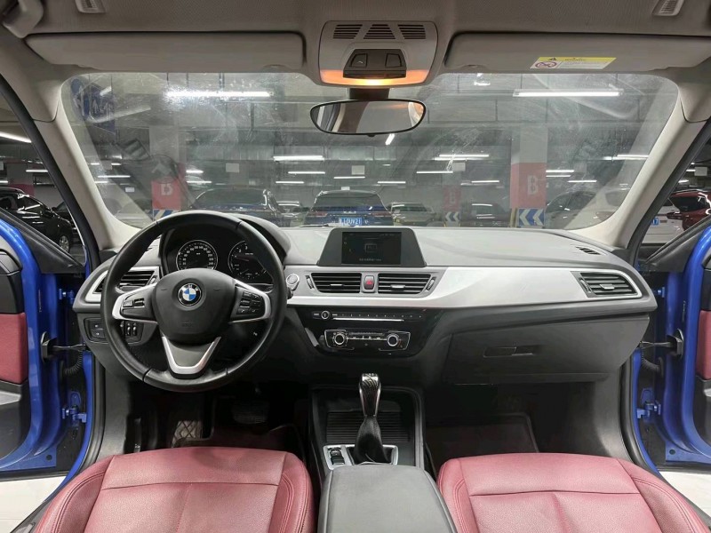 成都18年宝马1系5