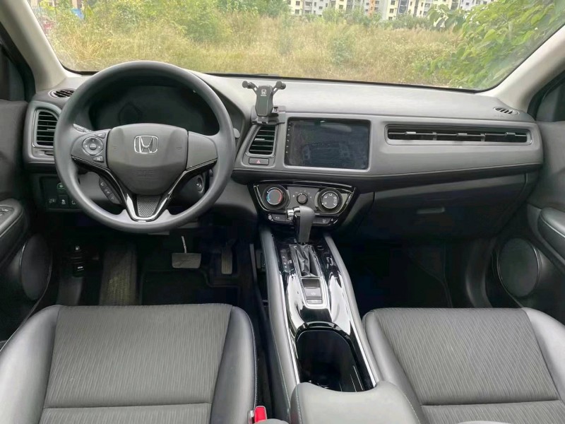 宜春22年本田缤智6