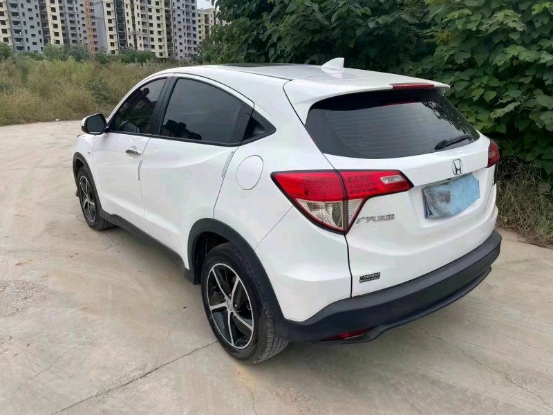 宜春22年本田缤智7