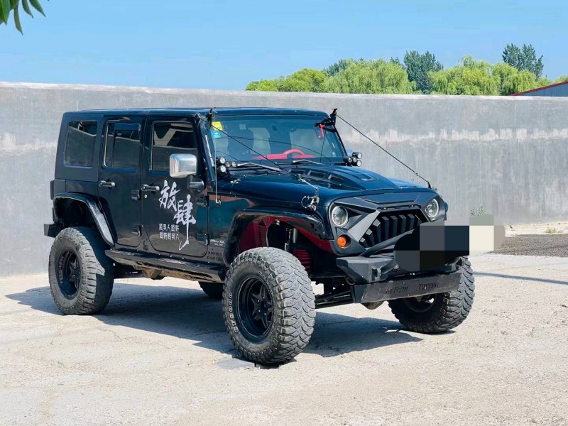 青島09年Jeep牧馬人2