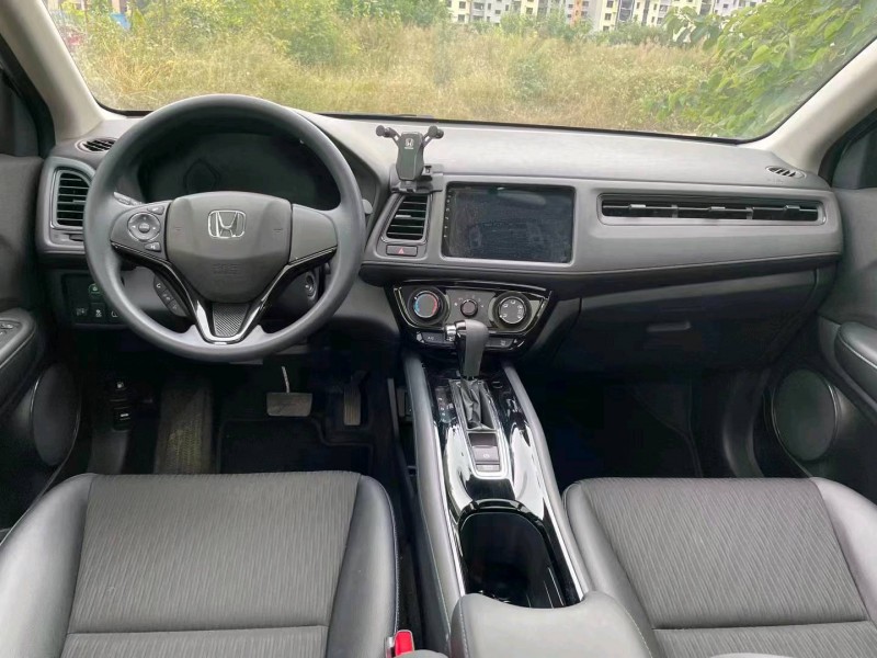 宜春22年本田缤智7