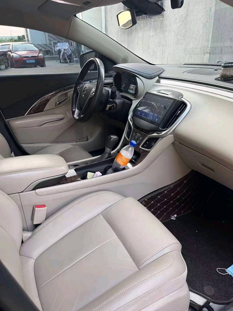 徐州16年别克君越3