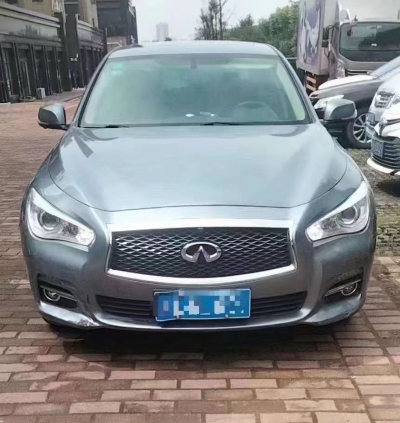 宜春17年英菲尼迪Q50L1
