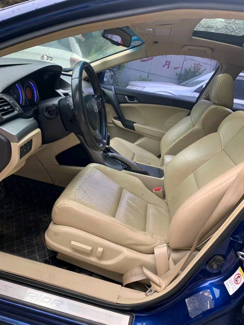 广州11年本田思铂睿5