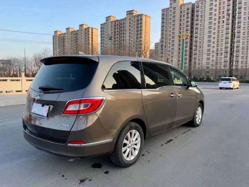 徐州16年别克GL86