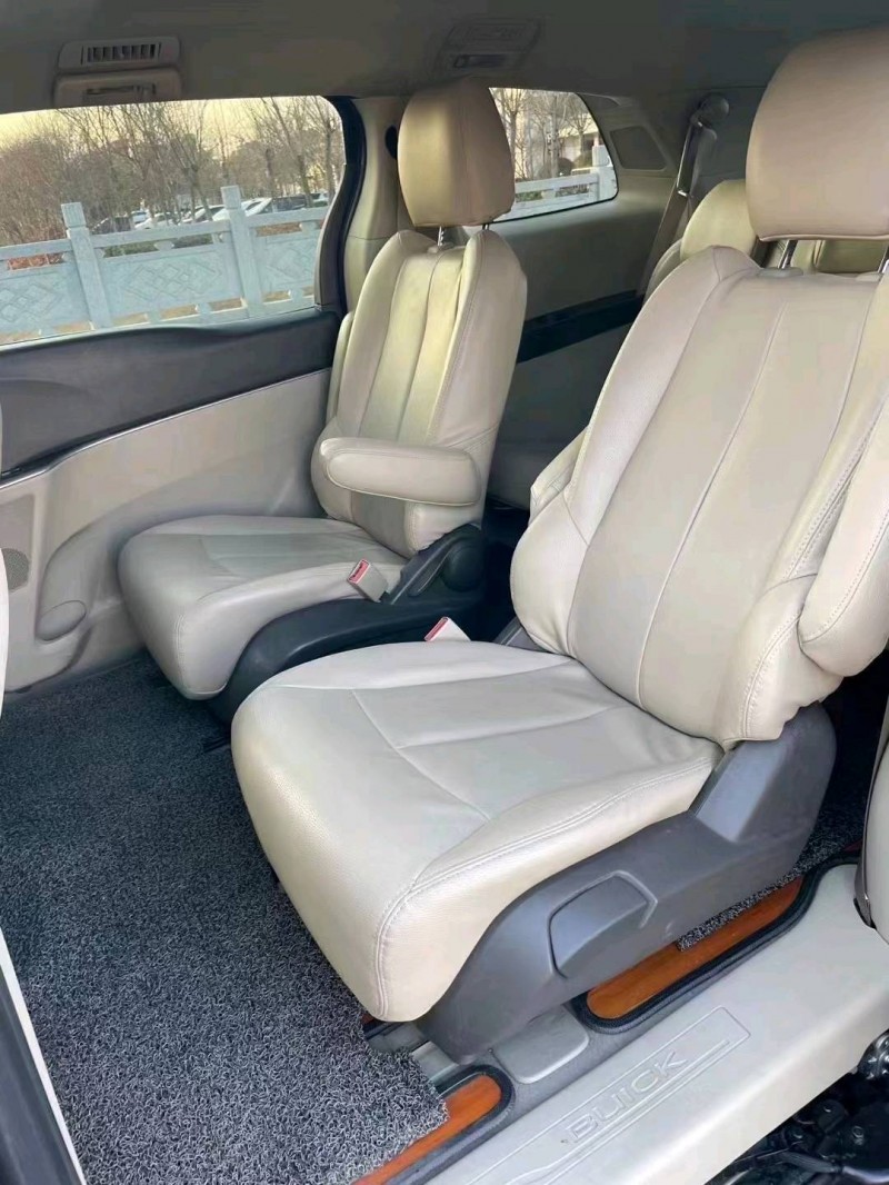 徐州16年别克GL89