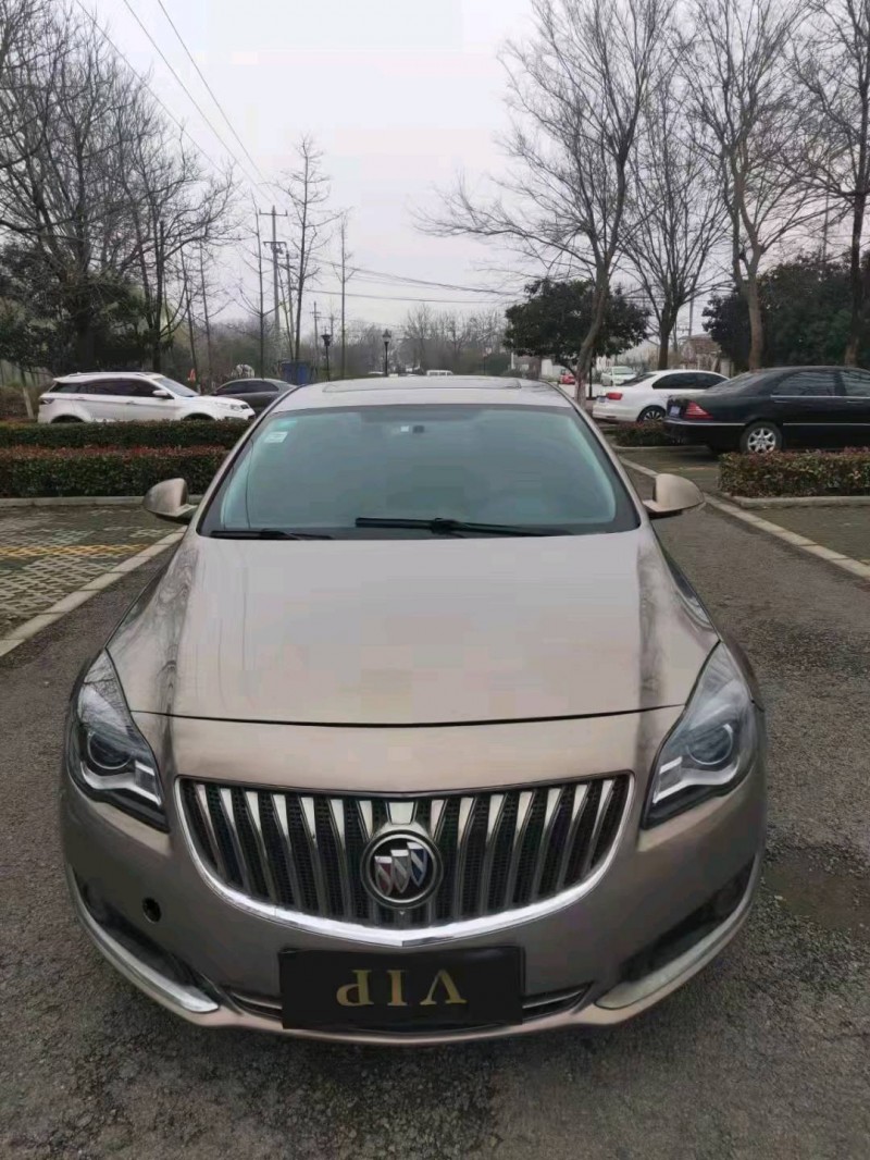 徐州14年别克君威1