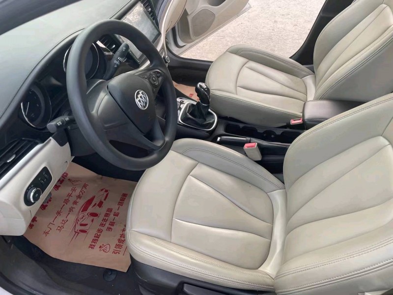 徐州17年别克威朗7